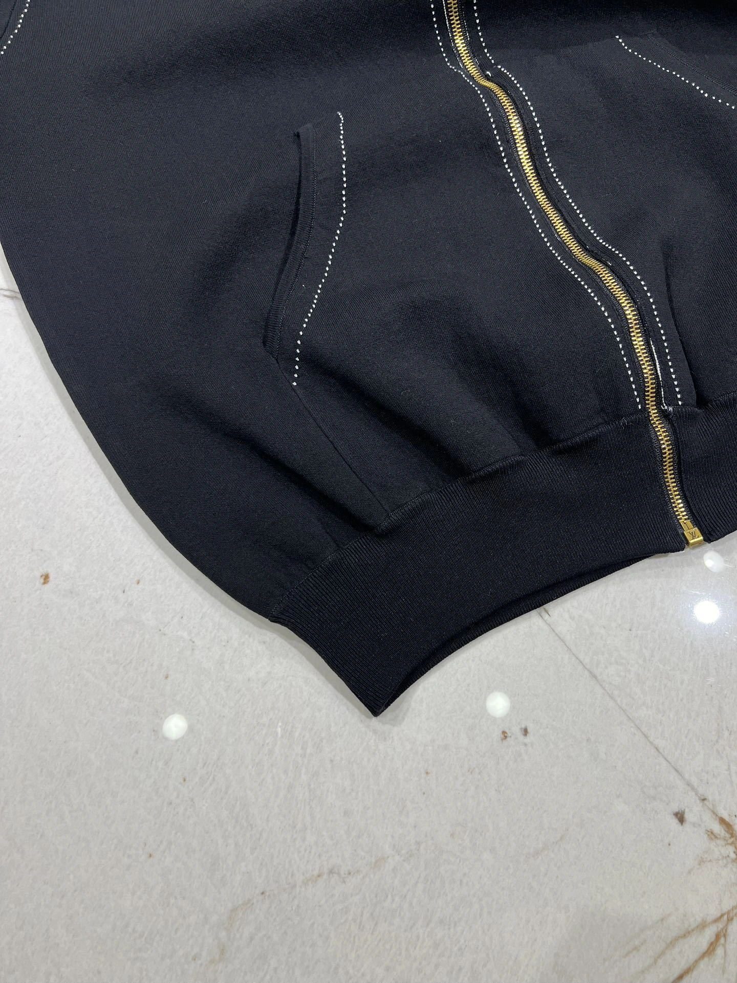 wg.luxury- 8V item:D-F140J5913